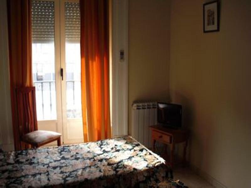 Hostal Del Mar - Madrid — Photos 3